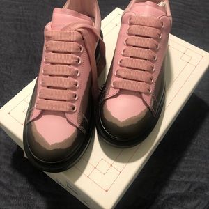 White/Rose/Black Alexander McQueen men shoes US: size 9